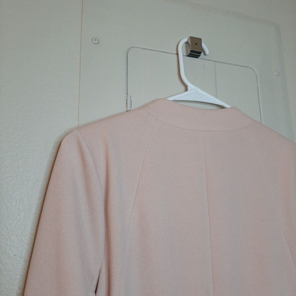 BCBGeneration Blazer Light Pink Women Size M Open Front Long Sleeve Career - Picture 11 of 11